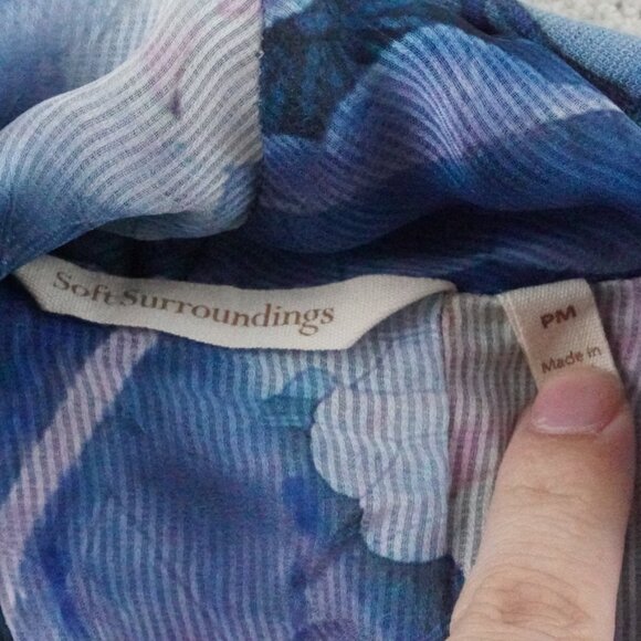 Soft Surroundings Cardigan Sweater Womens Petite Medium Floral Bird Print - Picture 5 of 11